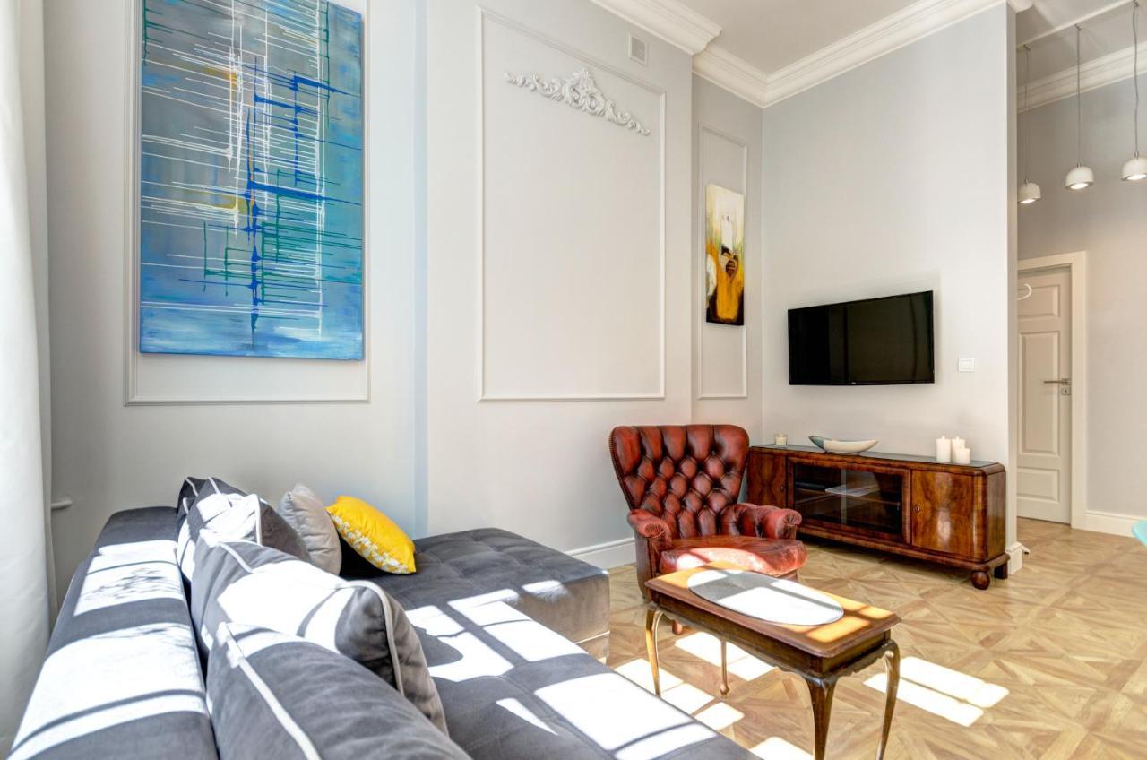 Dom & House - Old Town Mariacka Appartamento *