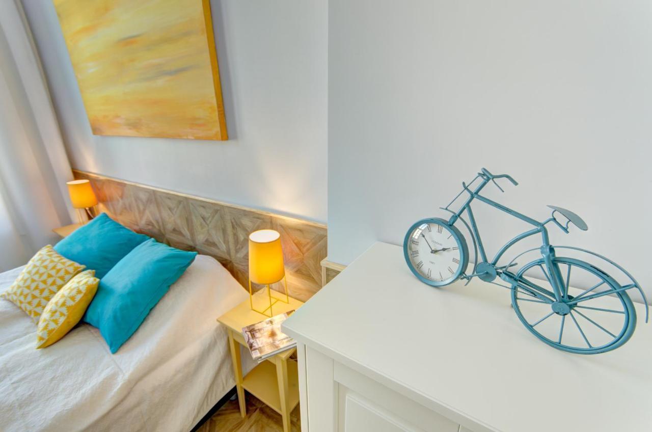 Dom & House - Old Town Mariacka Apartment