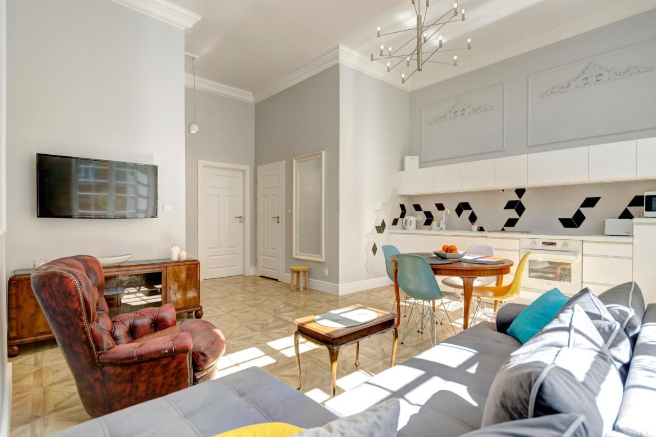 Appartamento Dom & House - Old Town Mariacka Danzica